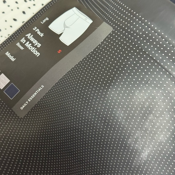 Always in motion. 3 pk 7” L - Picture 2 of 11